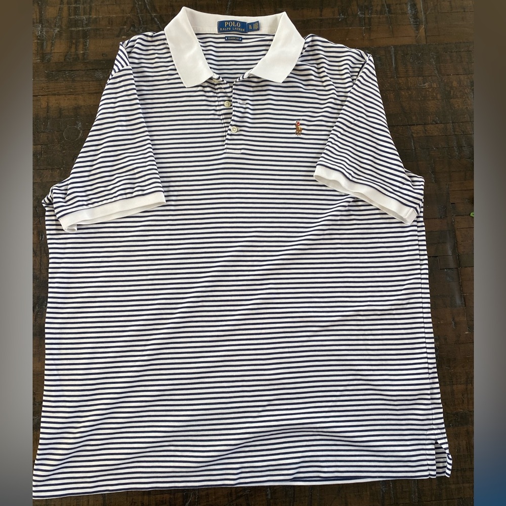 Ralph Lauren Polo shirt sleeve. Classic fit.